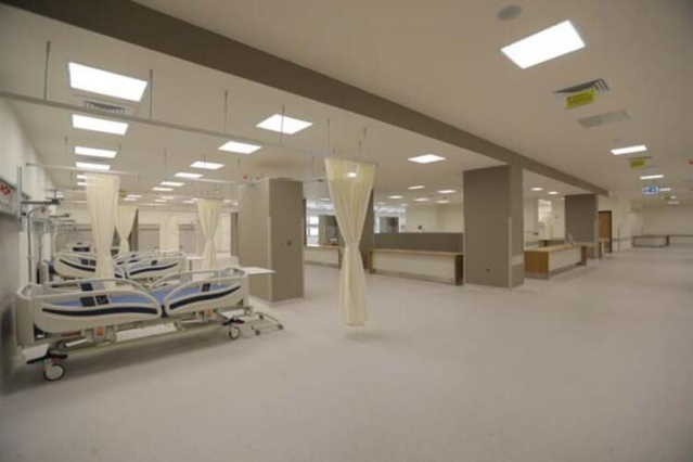 Başakşehir Şehir Hastanesi'nin ilk etabı hizmete alındı